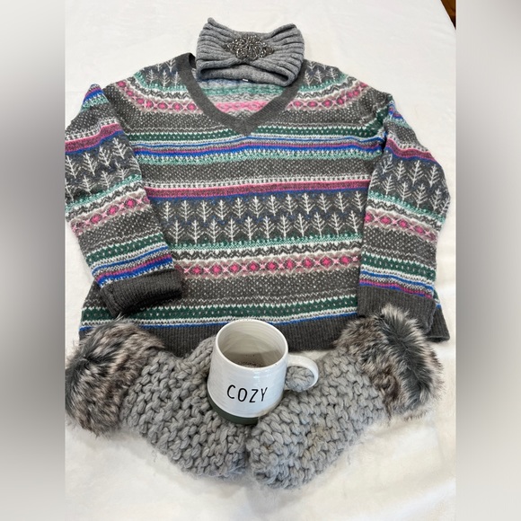 KISMET LONG SLEEVE SWEATER - Picture 1 of 6